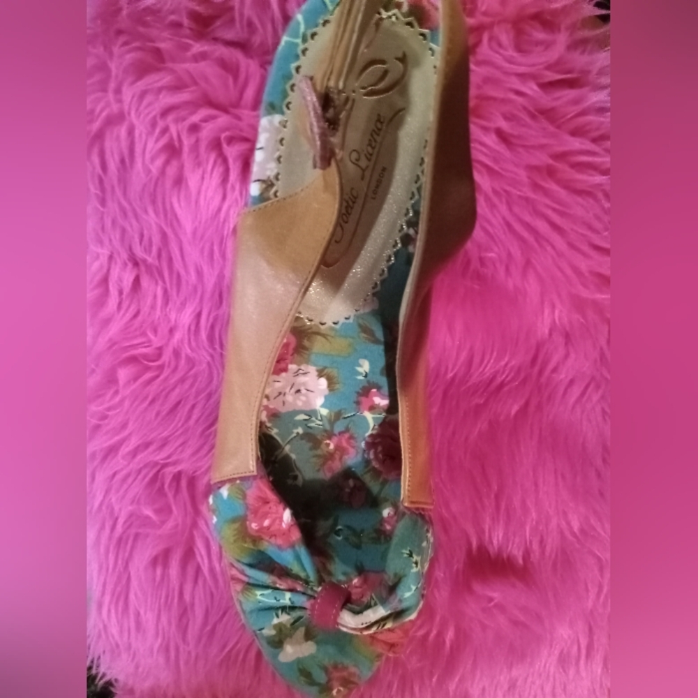 Poetic Licence Floral Wedge Heels, Size 10